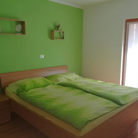 Hisa Kranjc * Kobarid