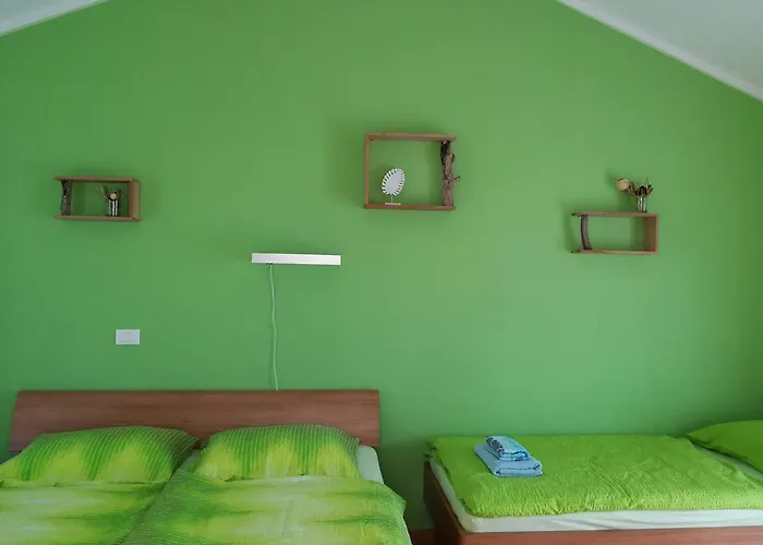 Hisa Kranjc * 코바리드